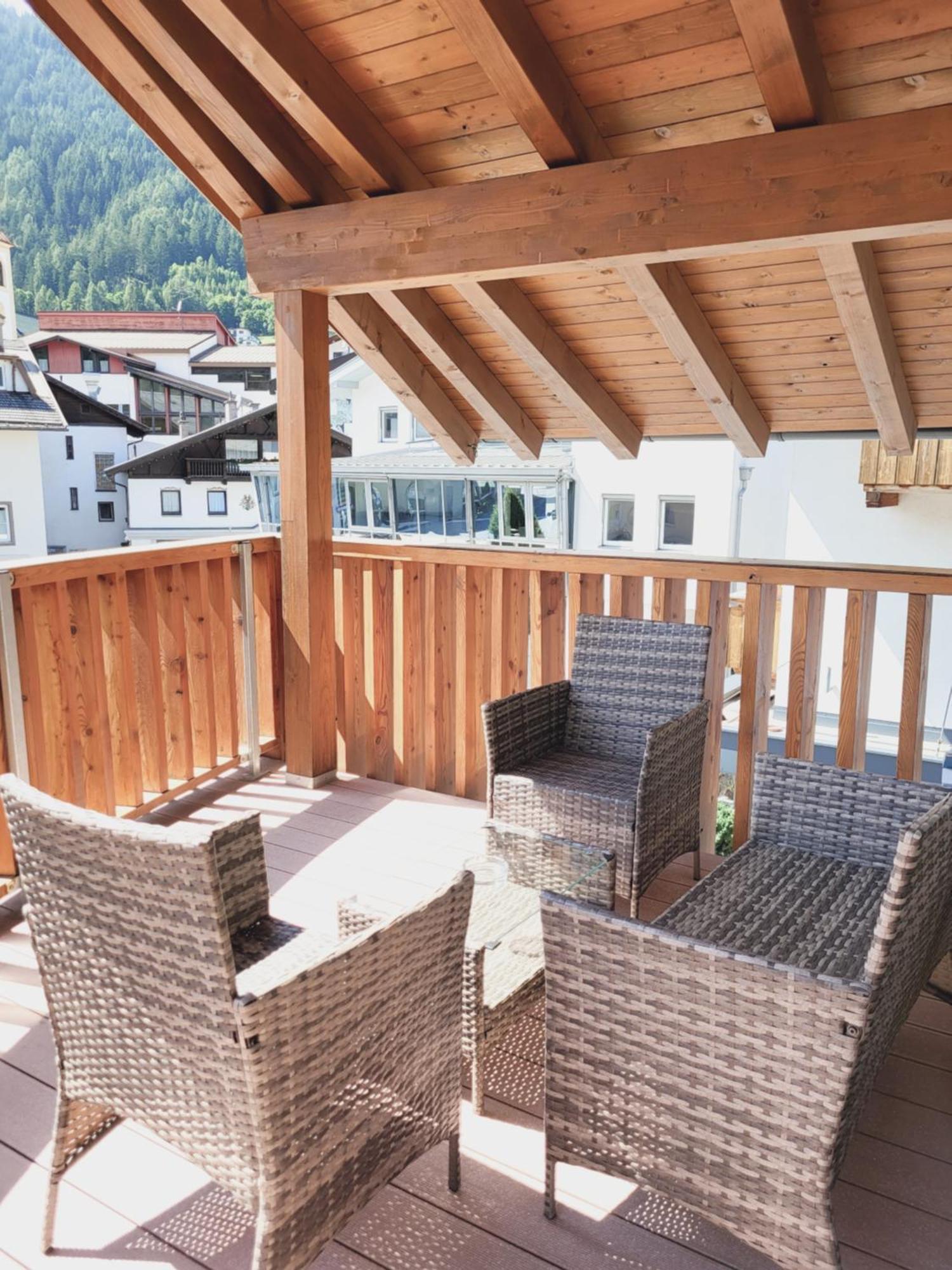 Adler Hotel-Pension Fulpmes Esterno foto