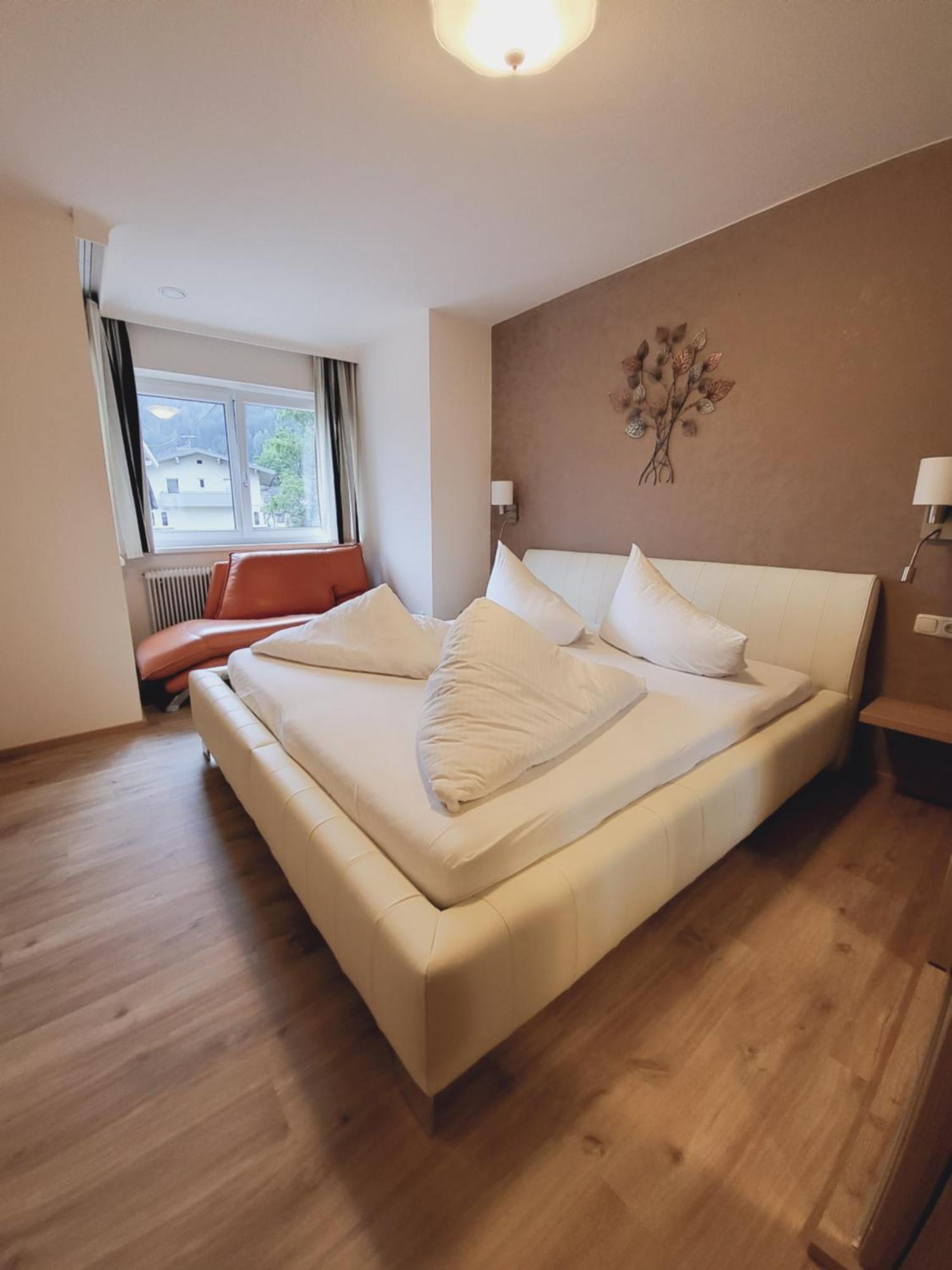 Adler Hotel-Pension Fulpmes Esterno foto