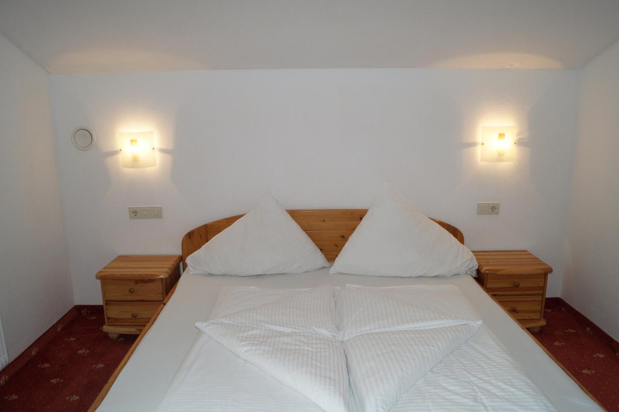 Adler Hotel-Pension Fulpmes Camera foto