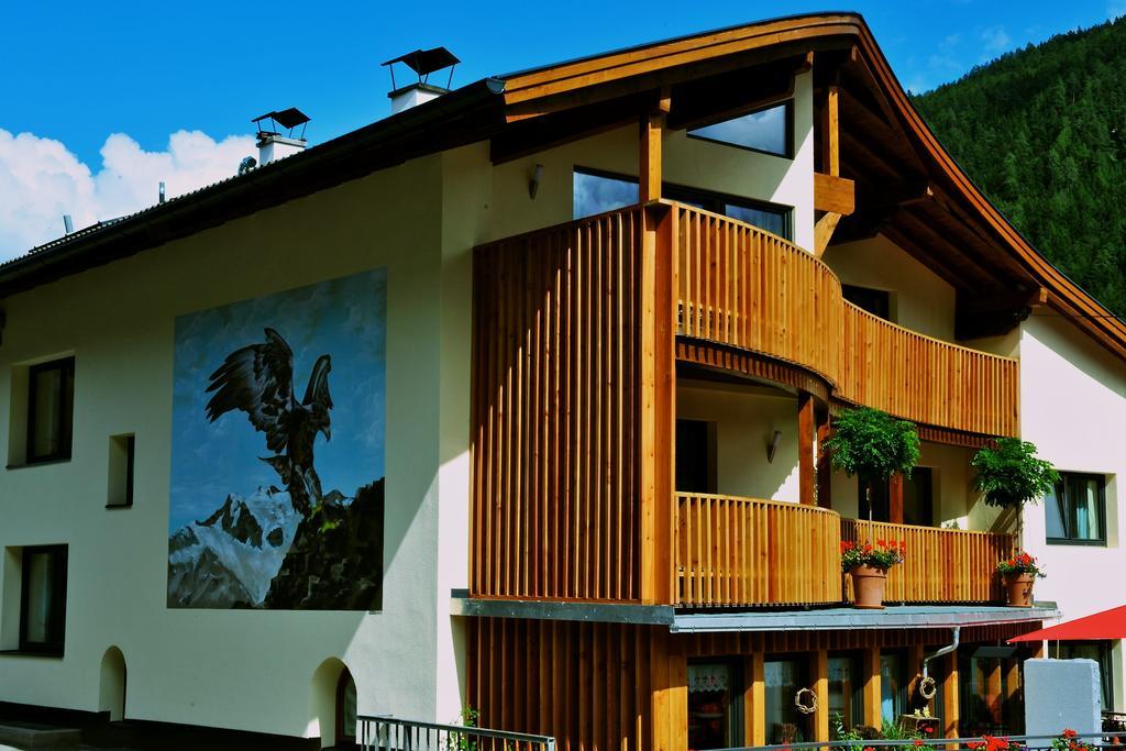 Adler Hotel-Pension Fulpmes Esterno foto